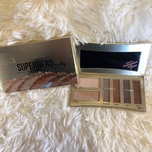 IT Cosmetics SUPERHERO by day palette. NIB